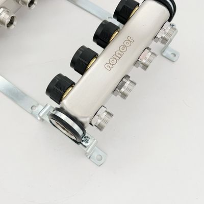 Stainless steel manifold for hydronic underfloor heating